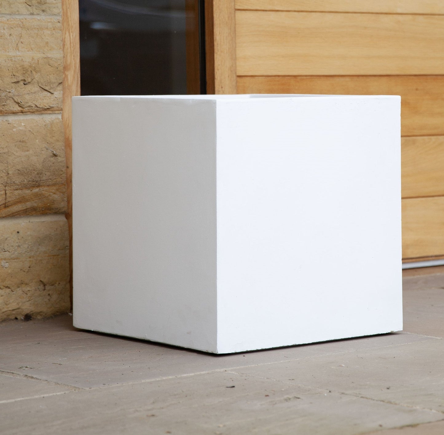 Smooth Urban Box- White - Stonelite / Fibreclay